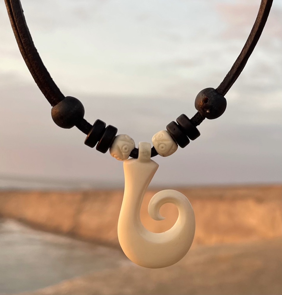 Collar Koru Cadena Cuero