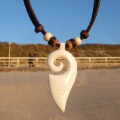 Collares Koru