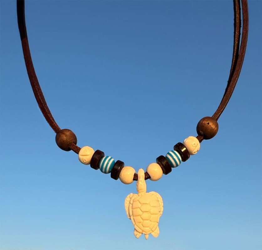 Collar De Pecho Para Un Caballo Con Silla De Montar Occidental