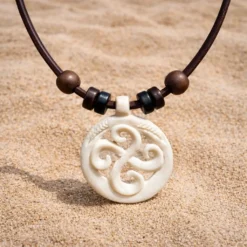 Collares Koru hechos para Damas - Collar en la Playa